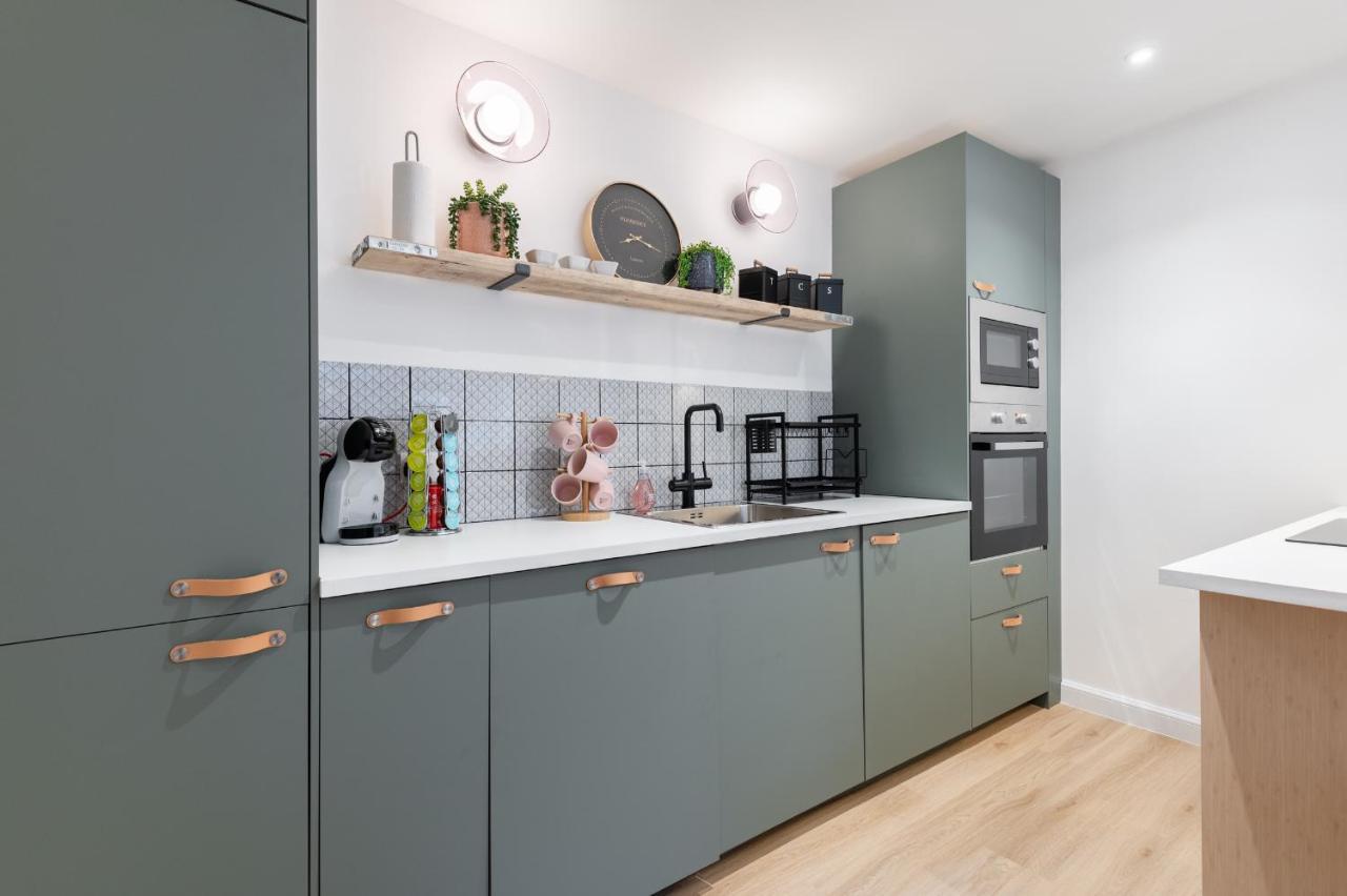 Blairgowrie and Rattray The Pinkish House - 4 Bed Home In The Town Centre מראה חיצוני תמונה